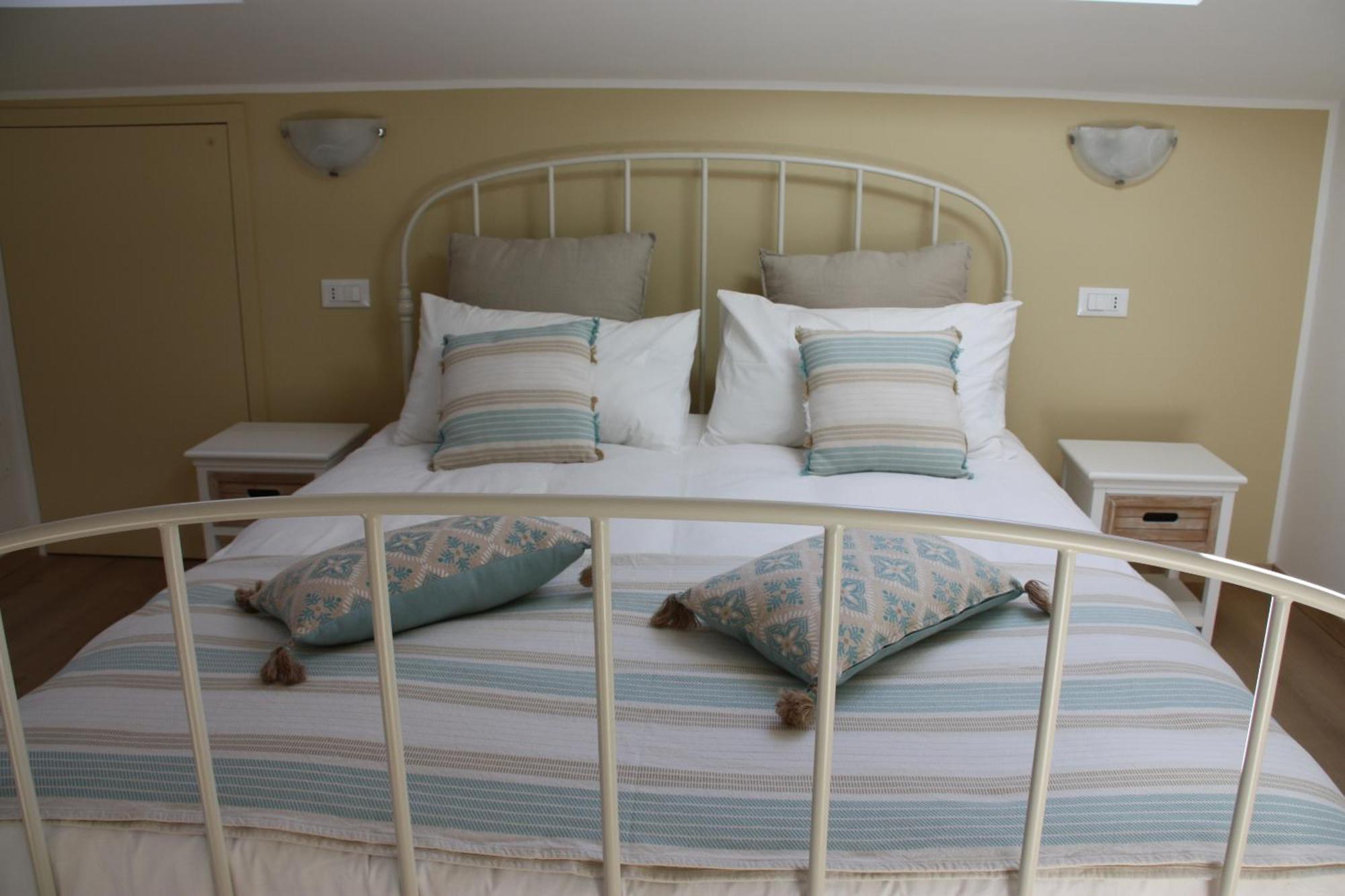 B&B Le Magnolie Faggeto Lario Eksteriør billede